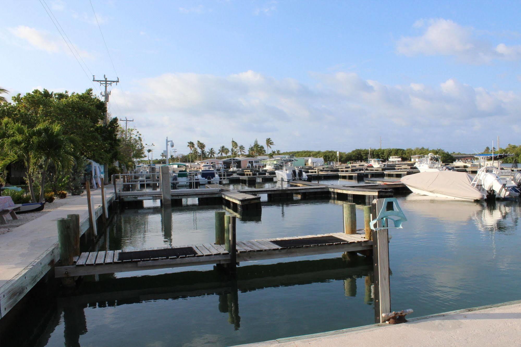 Sunshine Key Rv Resort & Marina Биг Пайн Кий Екстериор снимка