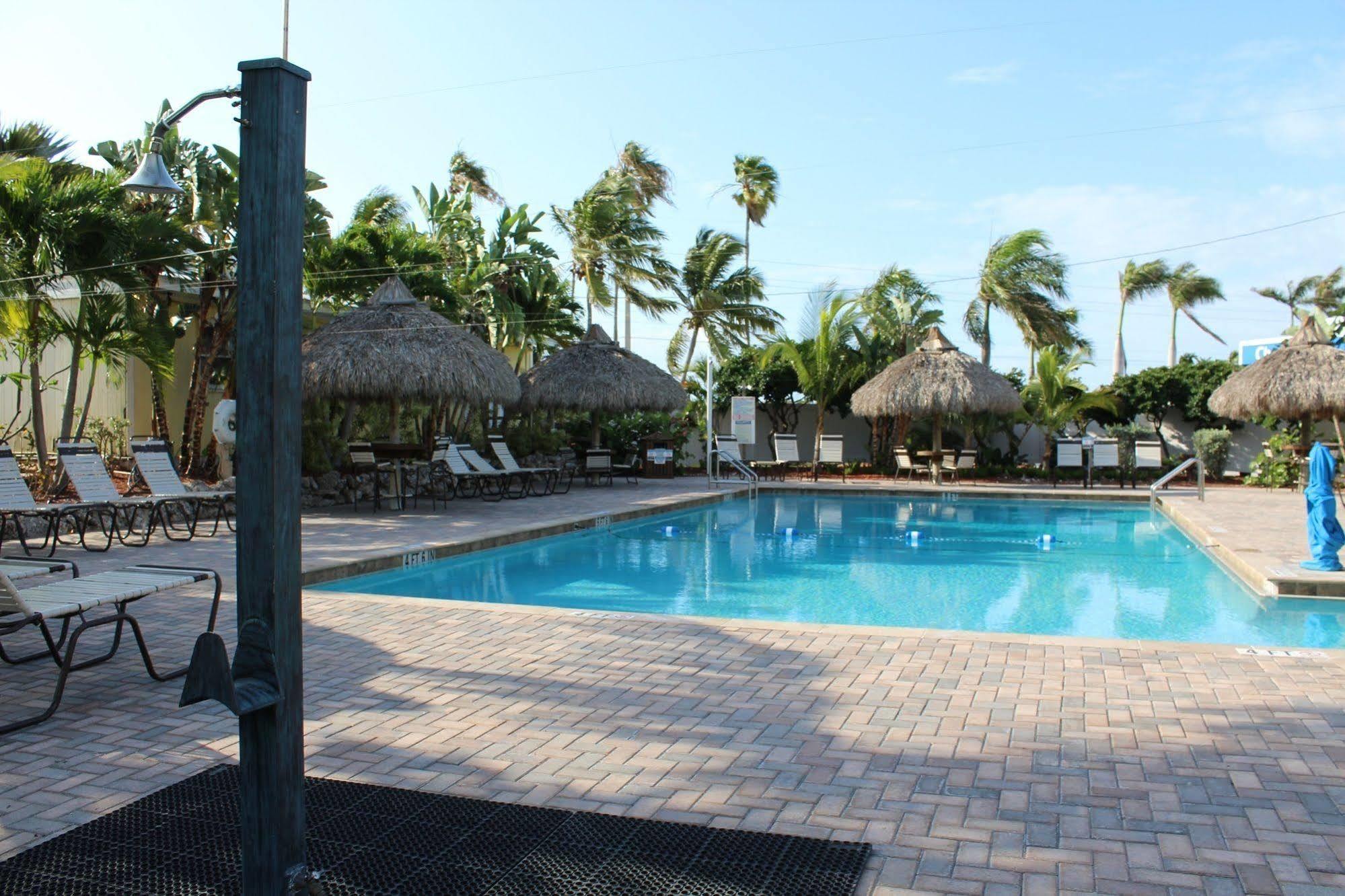 Sunshine Key Rv Resort & Marina Биг Пайн Кий Екстериор снимка